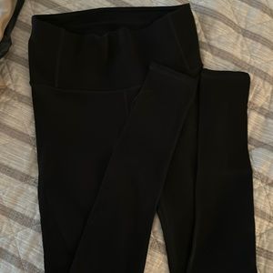 Lululemon leggings size 4 like New
